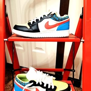 Nike air Jordan's youth mesh low funky pattern